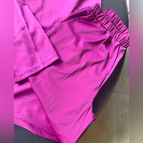 Vibrant Magenta Two-Piece Loungewear Set - Picture 2 of 8